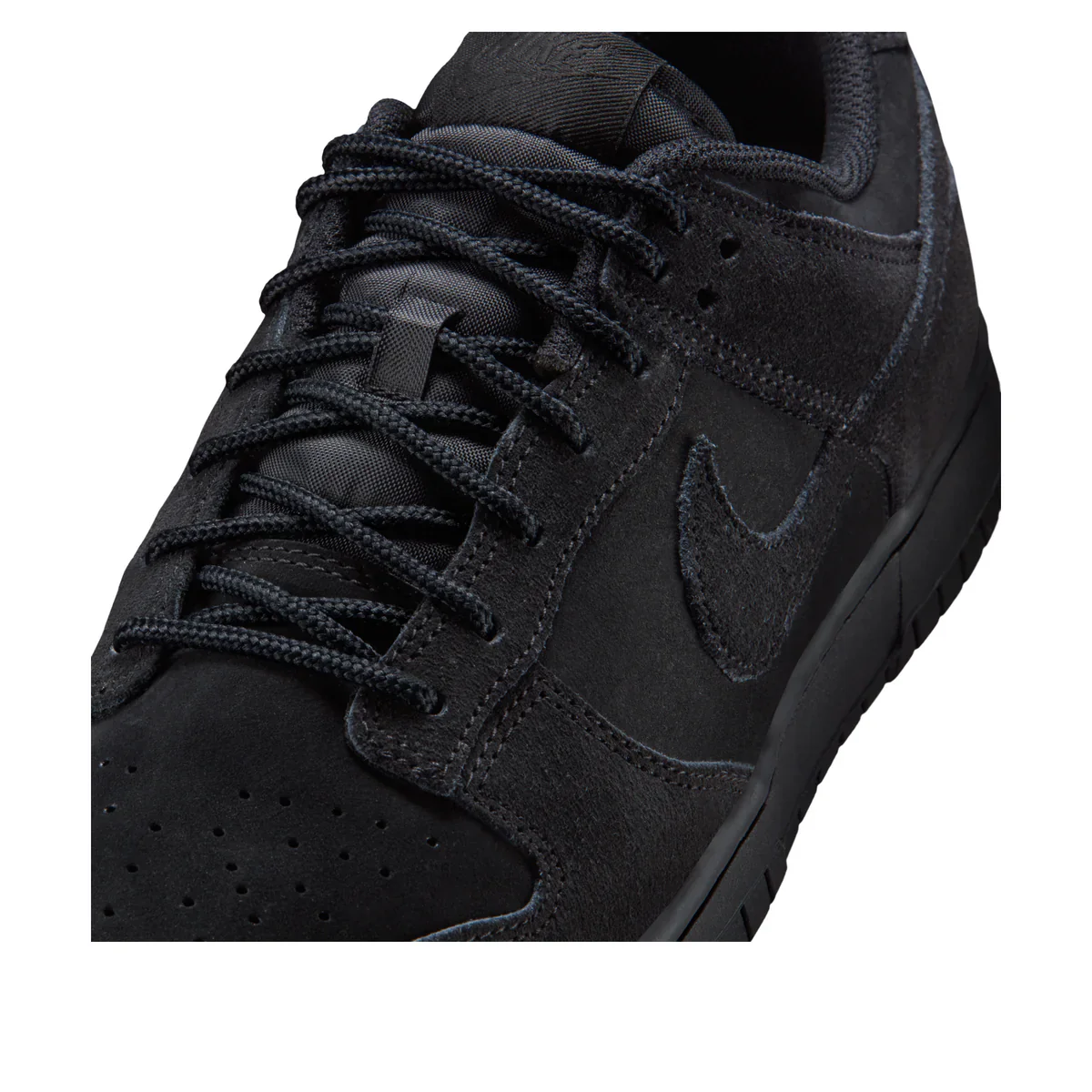 IB6651 001 Nike Dunk Low SE Triple Black - Image 4