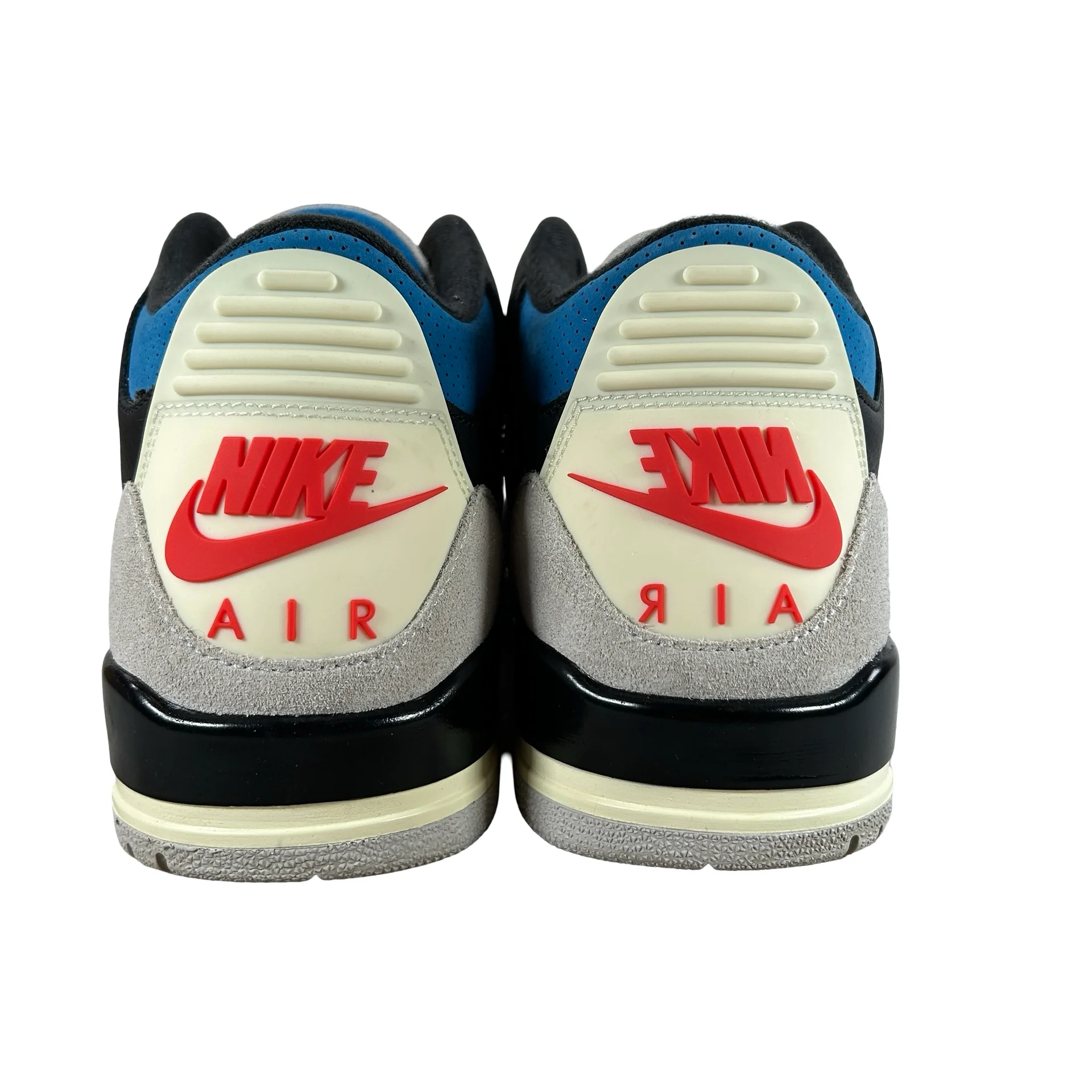 IB8967 004 Jordan 3 Retro OG Rare Air [USED] - 10.5 M (Used6) - Image 3