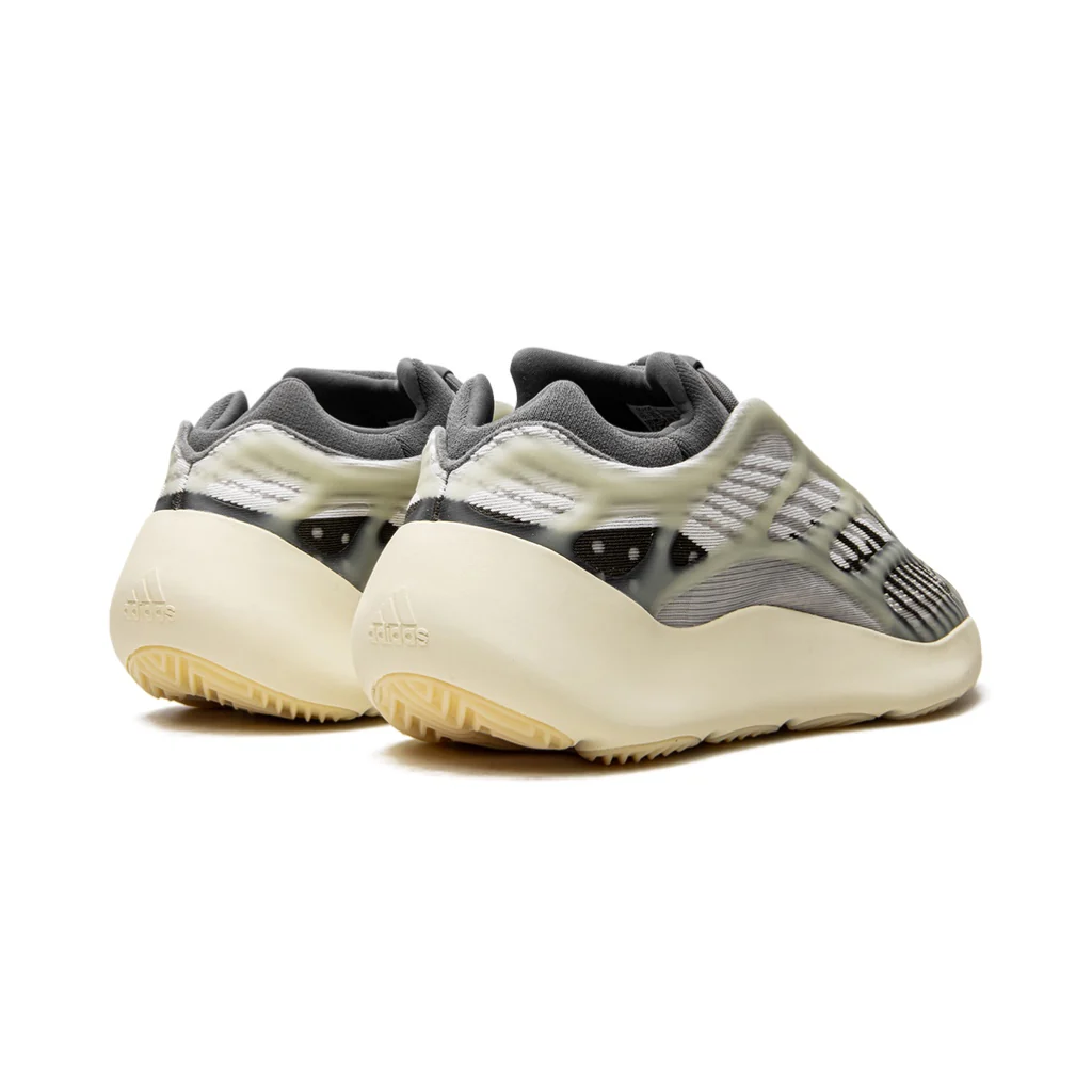 ID1674 adidas Yeezy 700 V3 Fade Salt - Image 4
