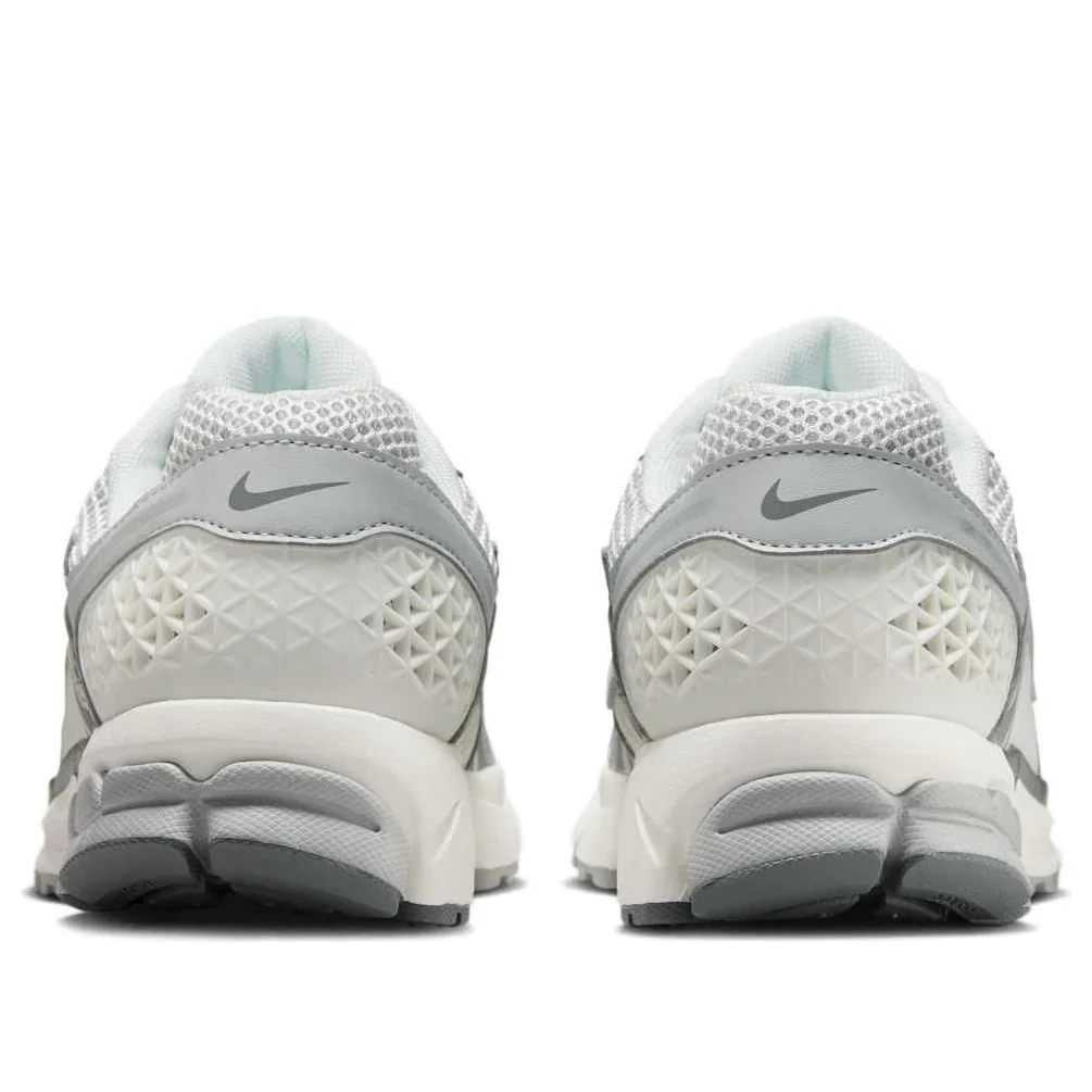 IM2219 121 Nike Zoom Vomero 5 Metallic Silver - Image 4