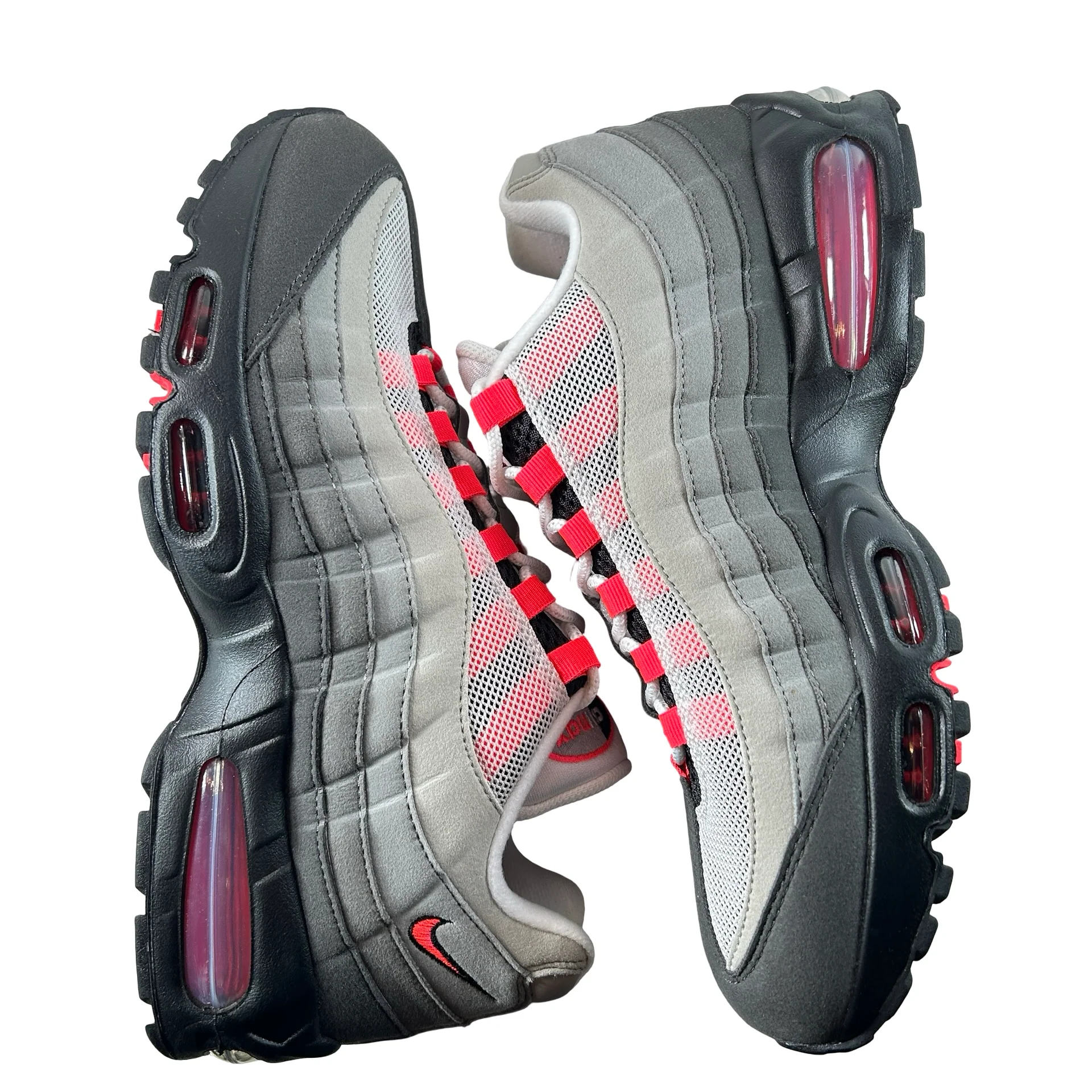 IM7410 001 Nike Air Max 95 OG Big Bubble Solar Red (2025) [USED] - 10 M (VNDS) - Image 4