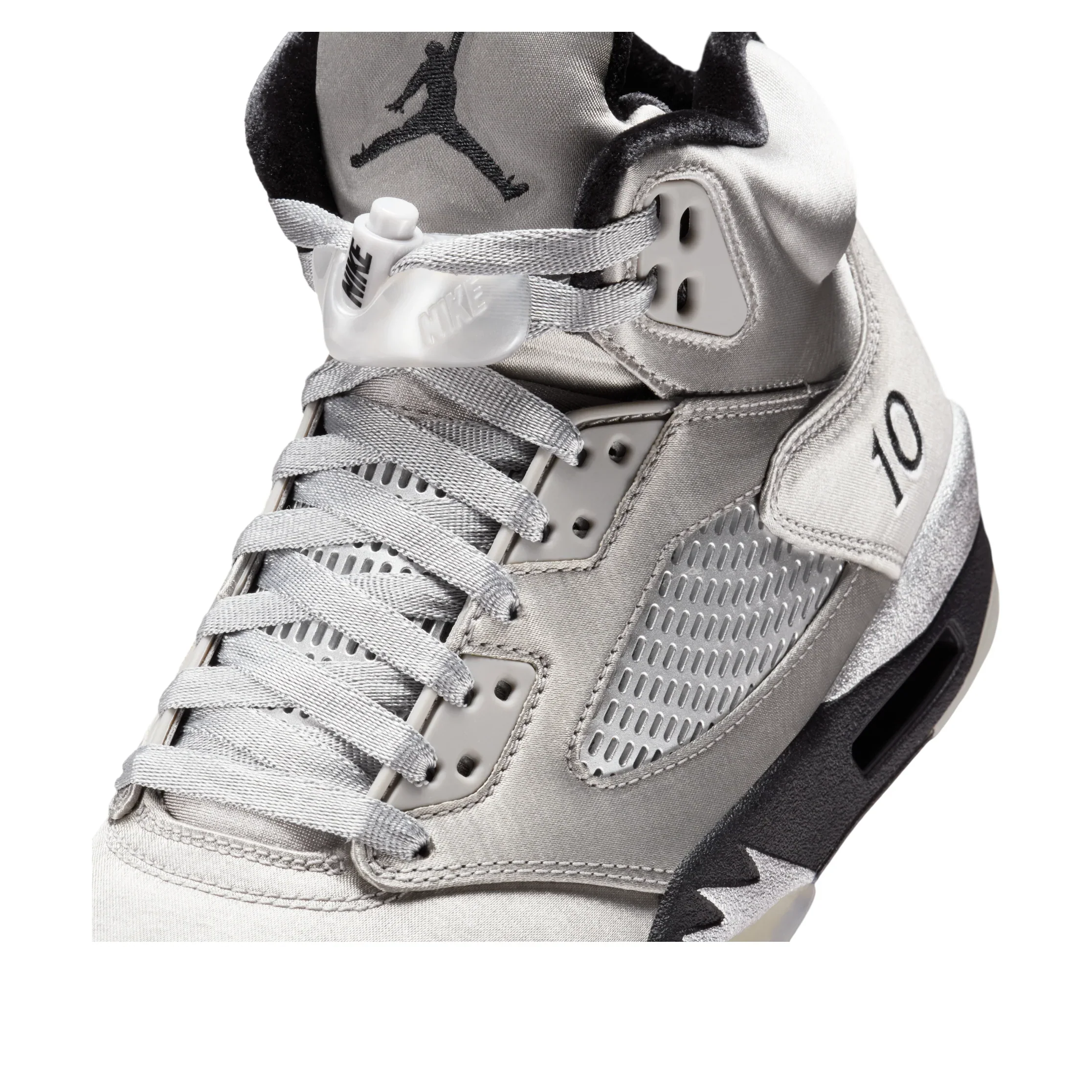 IO2038 001 Air Jordan 5 Retro Wings (2025) (Women's) - Image 4