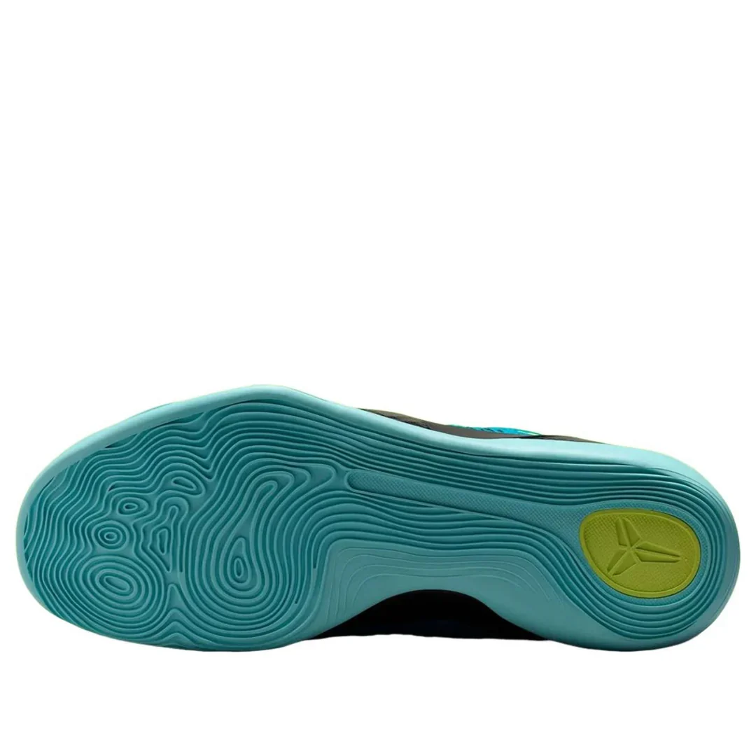 IO3673 400 Nike Kobe 9 Elite Low Protro Perspective - Image 5