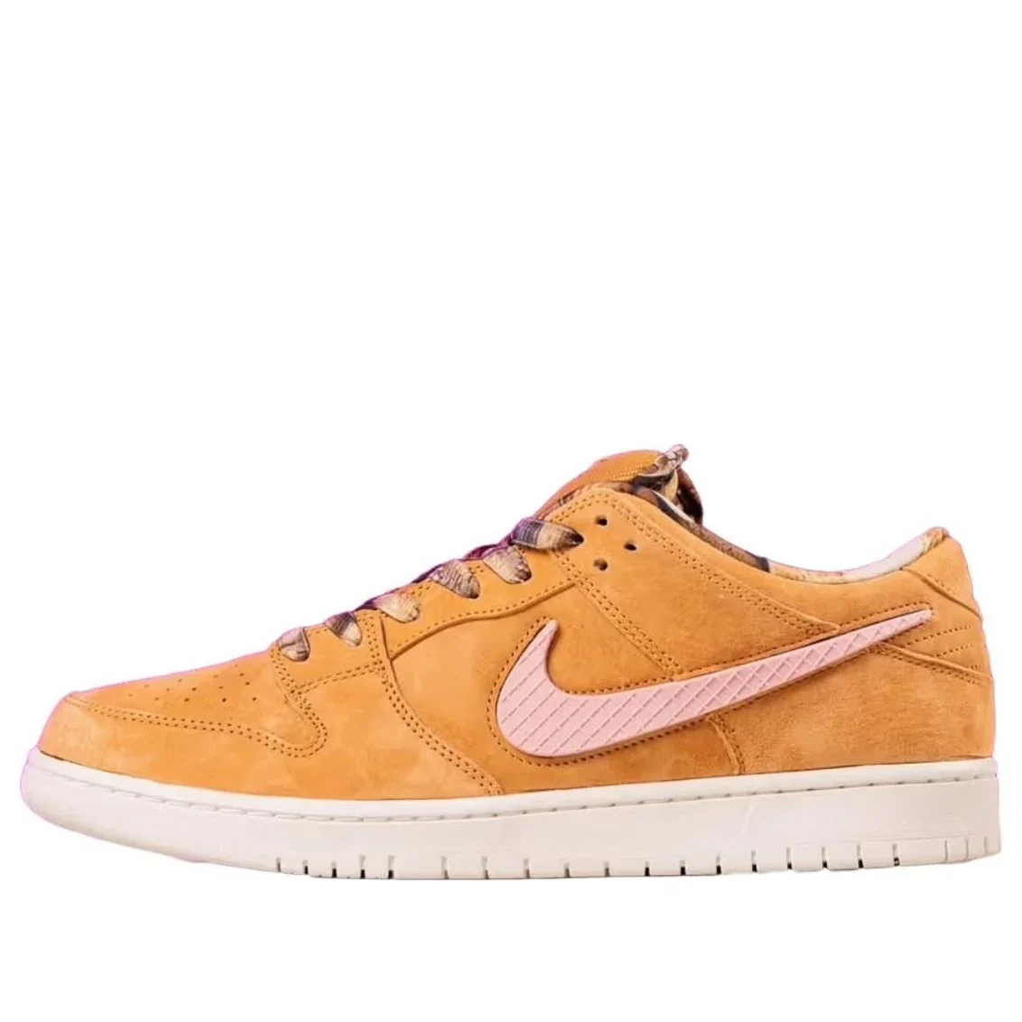 IO9508 200 Nike SB Dunk Low Pro NOTE Shop Manchester Brew and Biscuits - Image 2