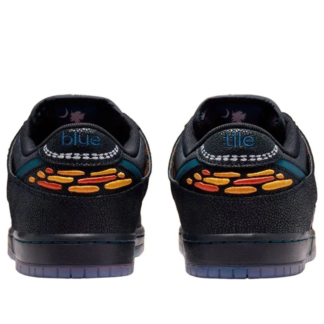 IQ1323 001 Nike SB Dunk Low Pro Bluetile Skateboards - Image 4