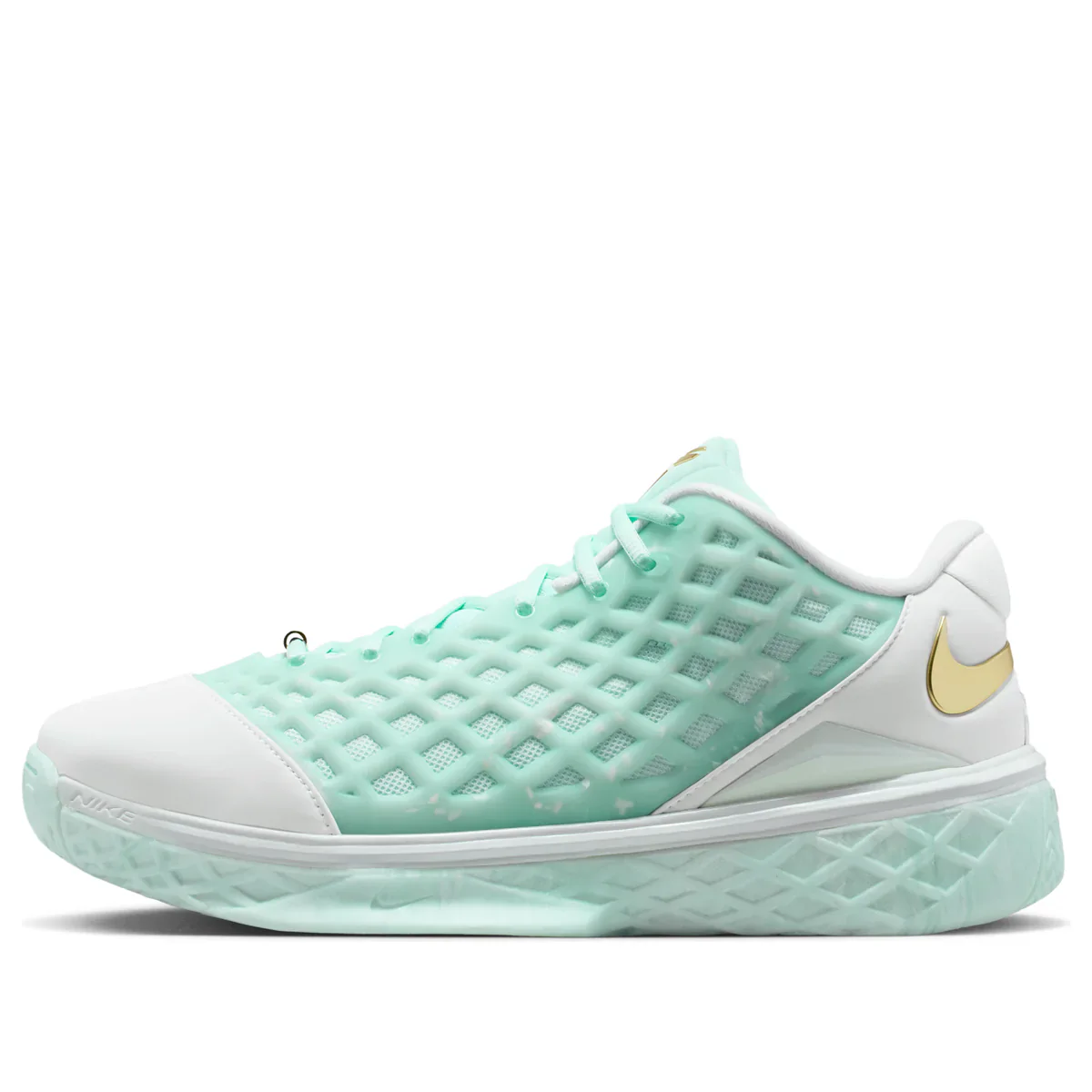 IX2017 100 Nike Kobe 3 Low Protro CHBL