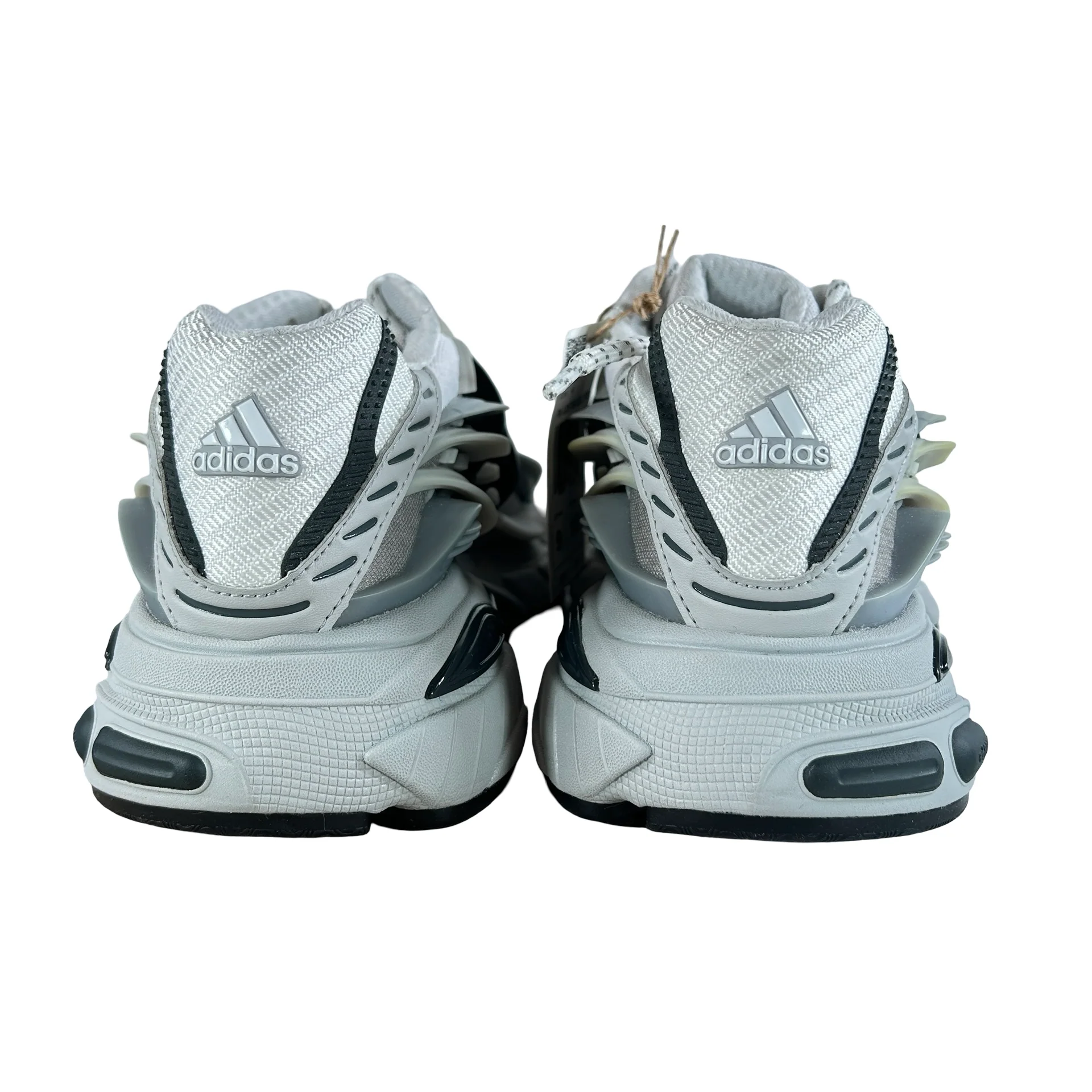 JP9265 adidas Adistar Jellyfish Pharrell Williams Solid Grey Black - 9 M (Slight Yellowing on Right Shoe) - Image 3