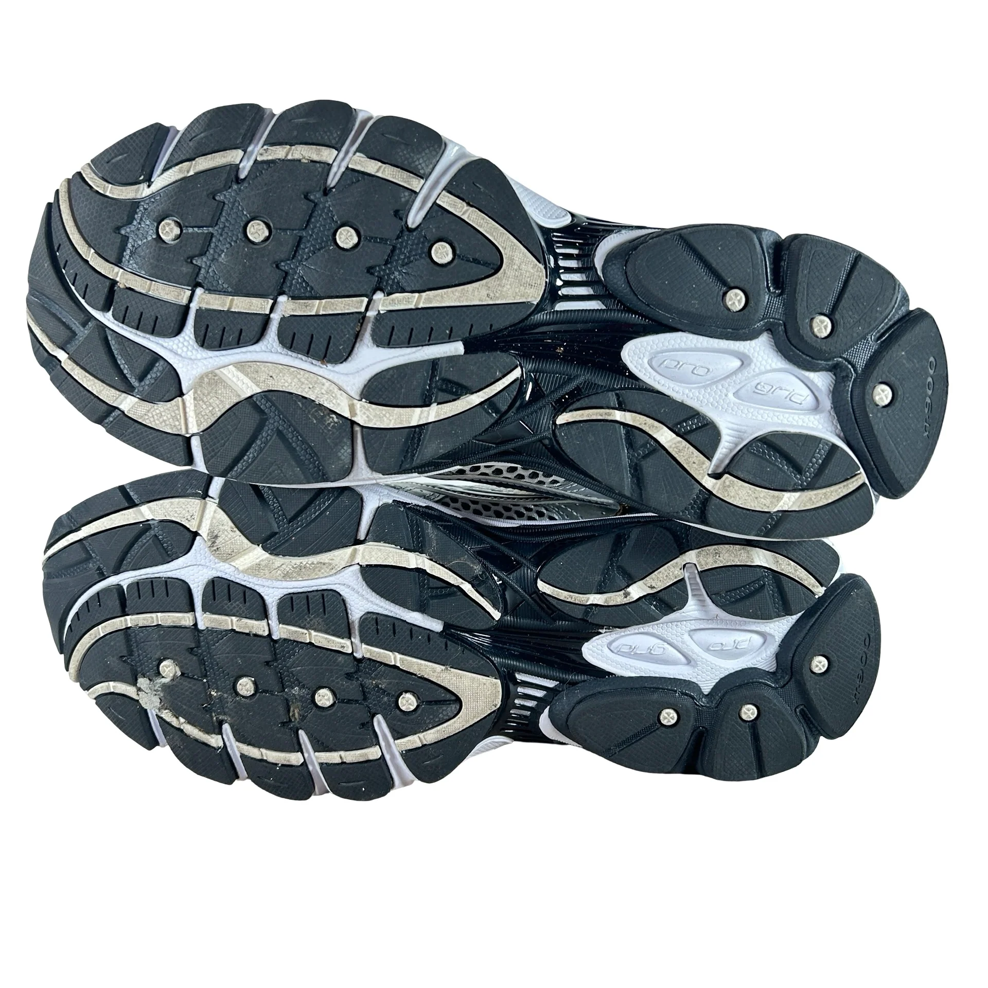 S70739 9 Saucony ProGrid Omni 9 Silver Gold [USED] - 10 M (Used) (No Box) - Image 6