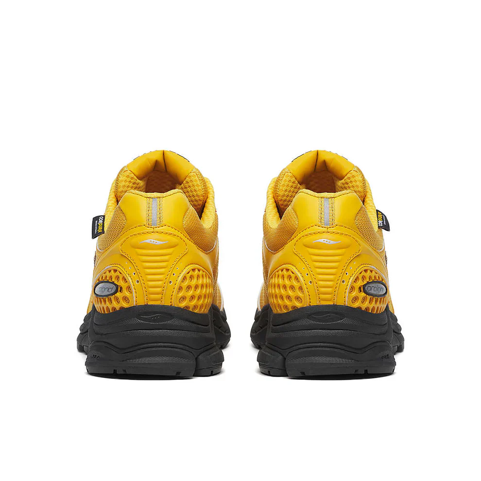 S70758 5 Saucony ProGrid Triumph 4 Gorpcore Mango - Image 4