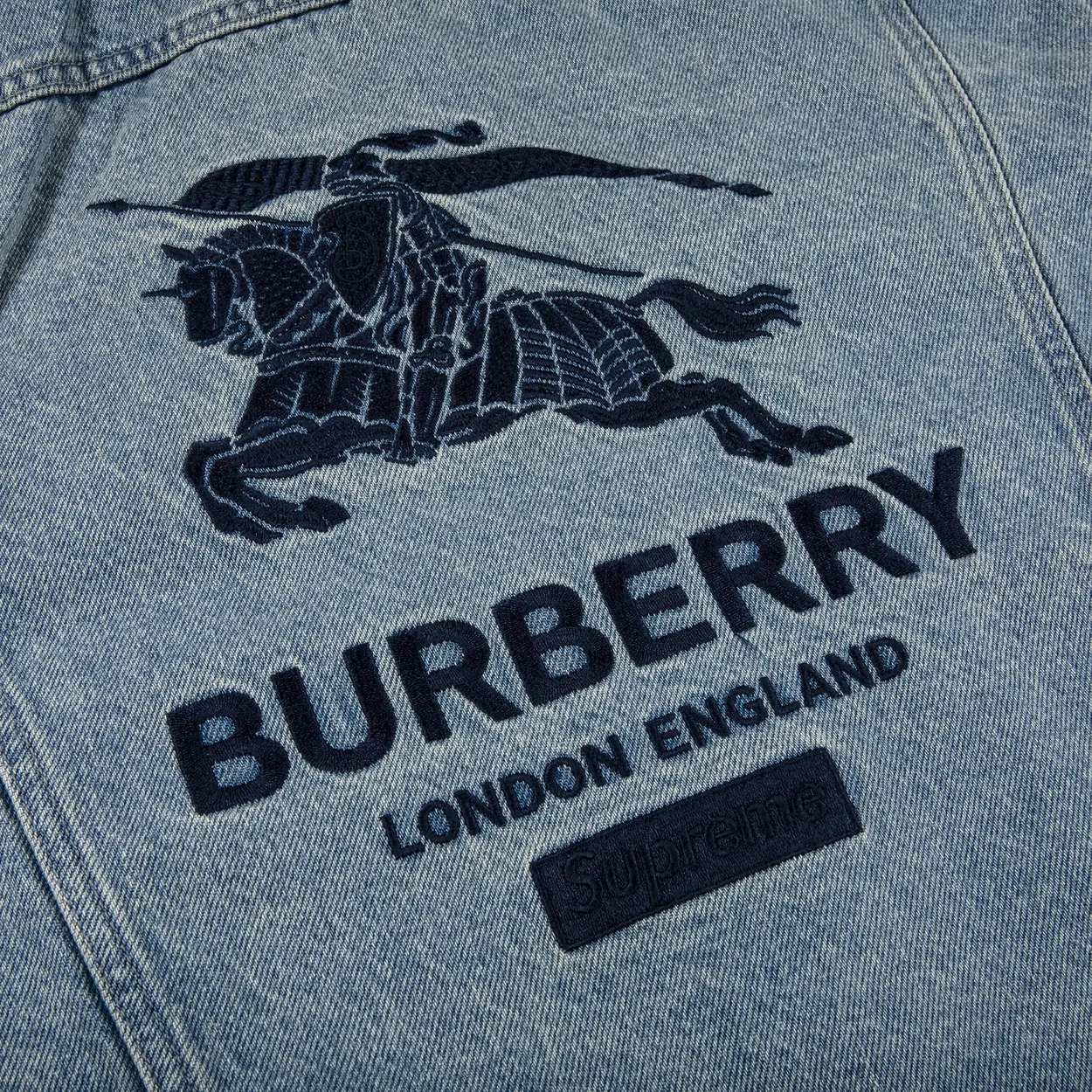 Supreme Burberry Denim Trucker Jacket Washed Blue [USED] - L (Used) - Image 3