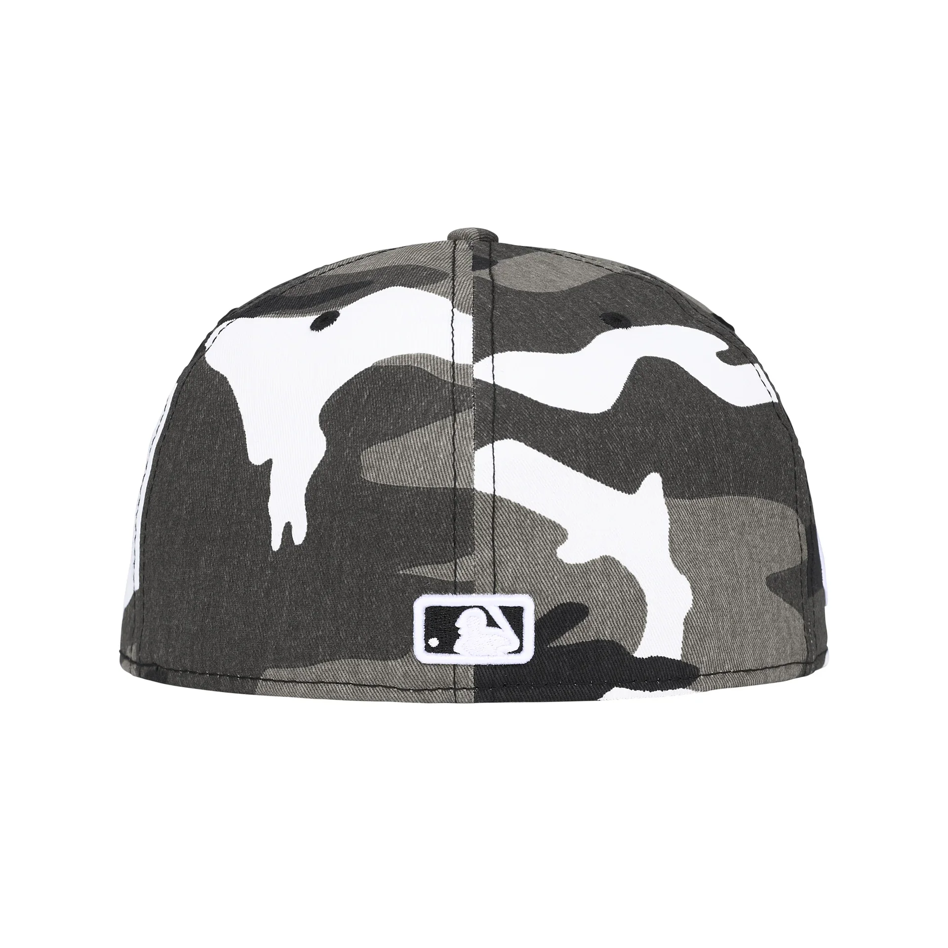 Supreme MLB Teams Box Logo New Era 59Fifty Cap Snow Camo - Image 2