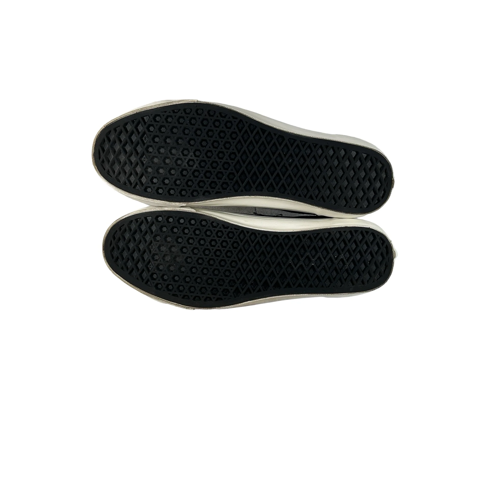 VN0A4BVEBLK Vans OG Style 36 Blends Bones Magic Tape Pack Black [USED] - 10 M (Used) - Image 6